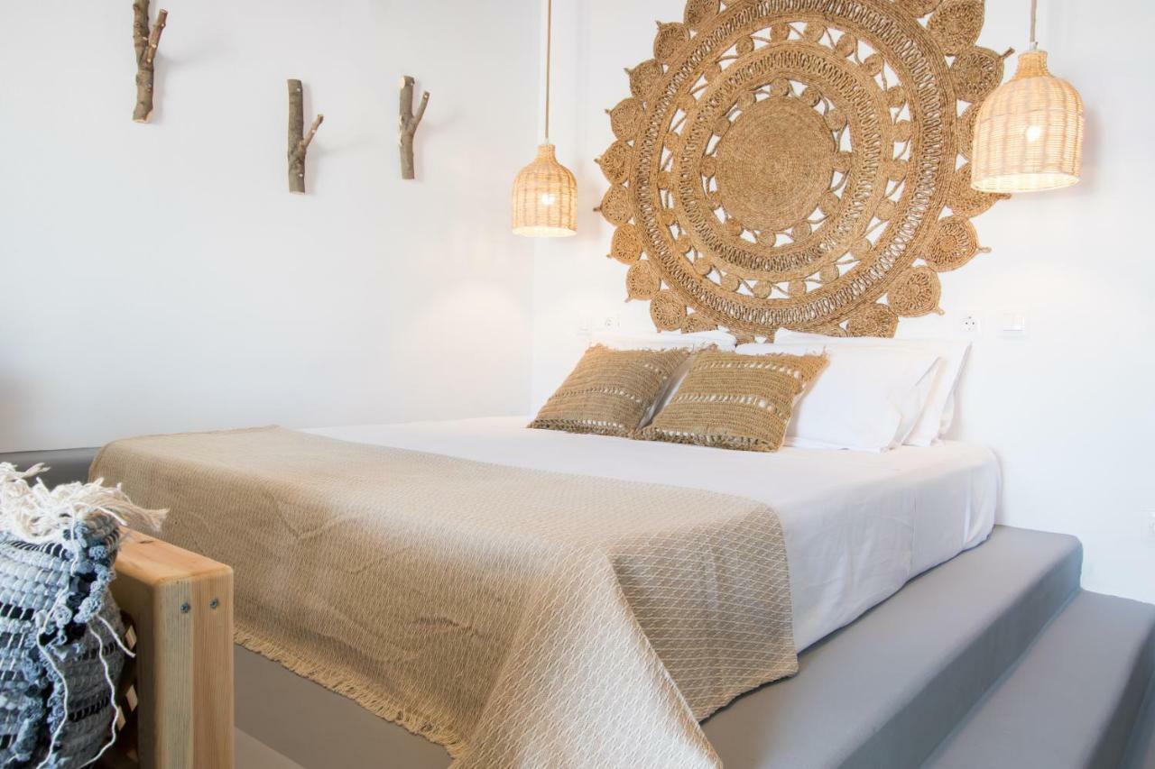 Gorgona Blue Studiο